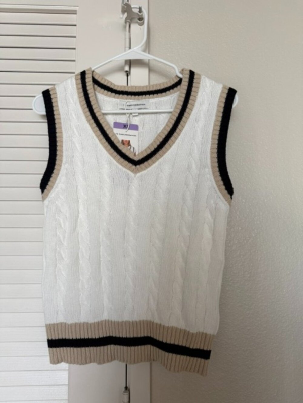 Knitted vest